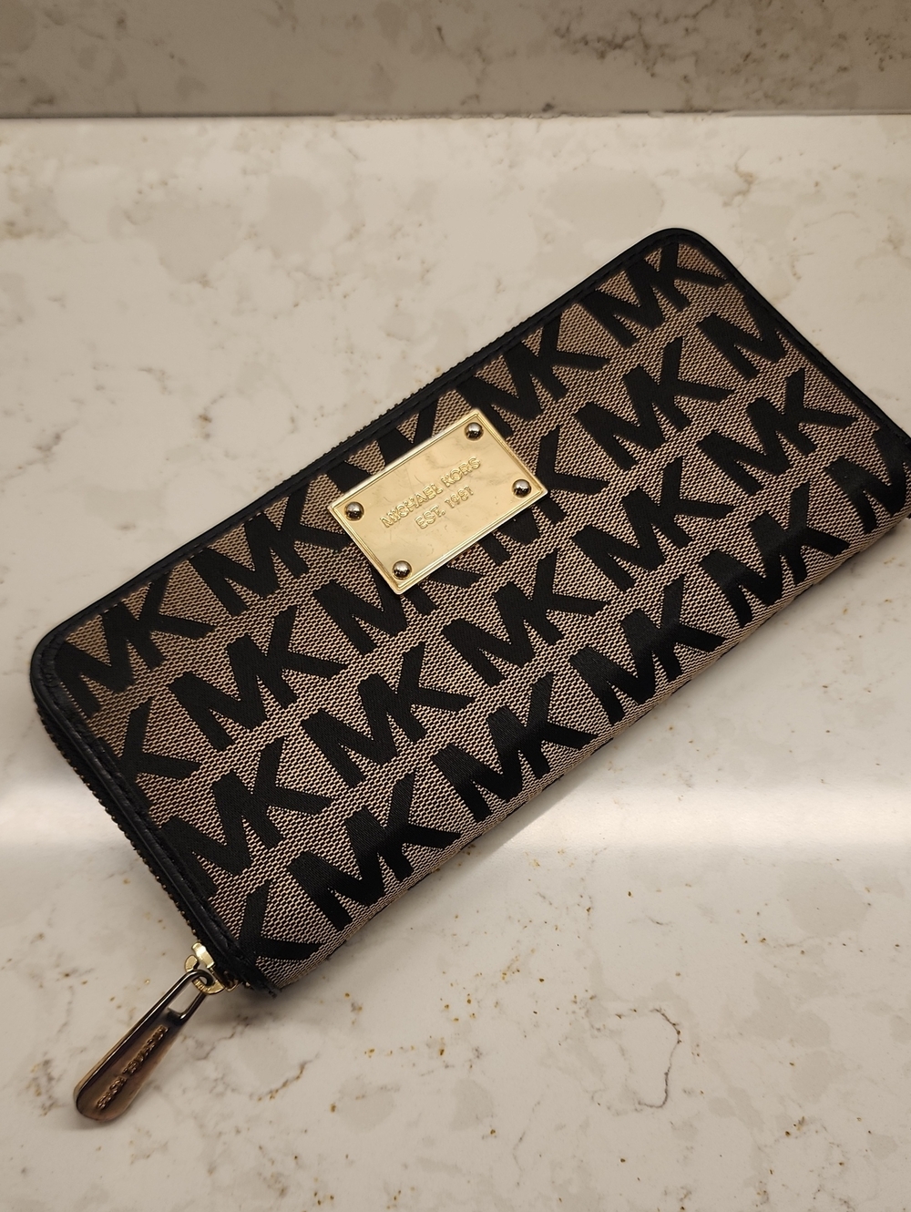 Michael Kors Large Zip Wallet in Brown & Black with Gold Plate